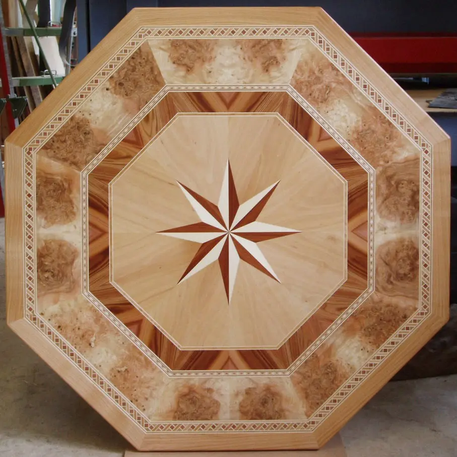 Original Montafonertisch mit Intarsien